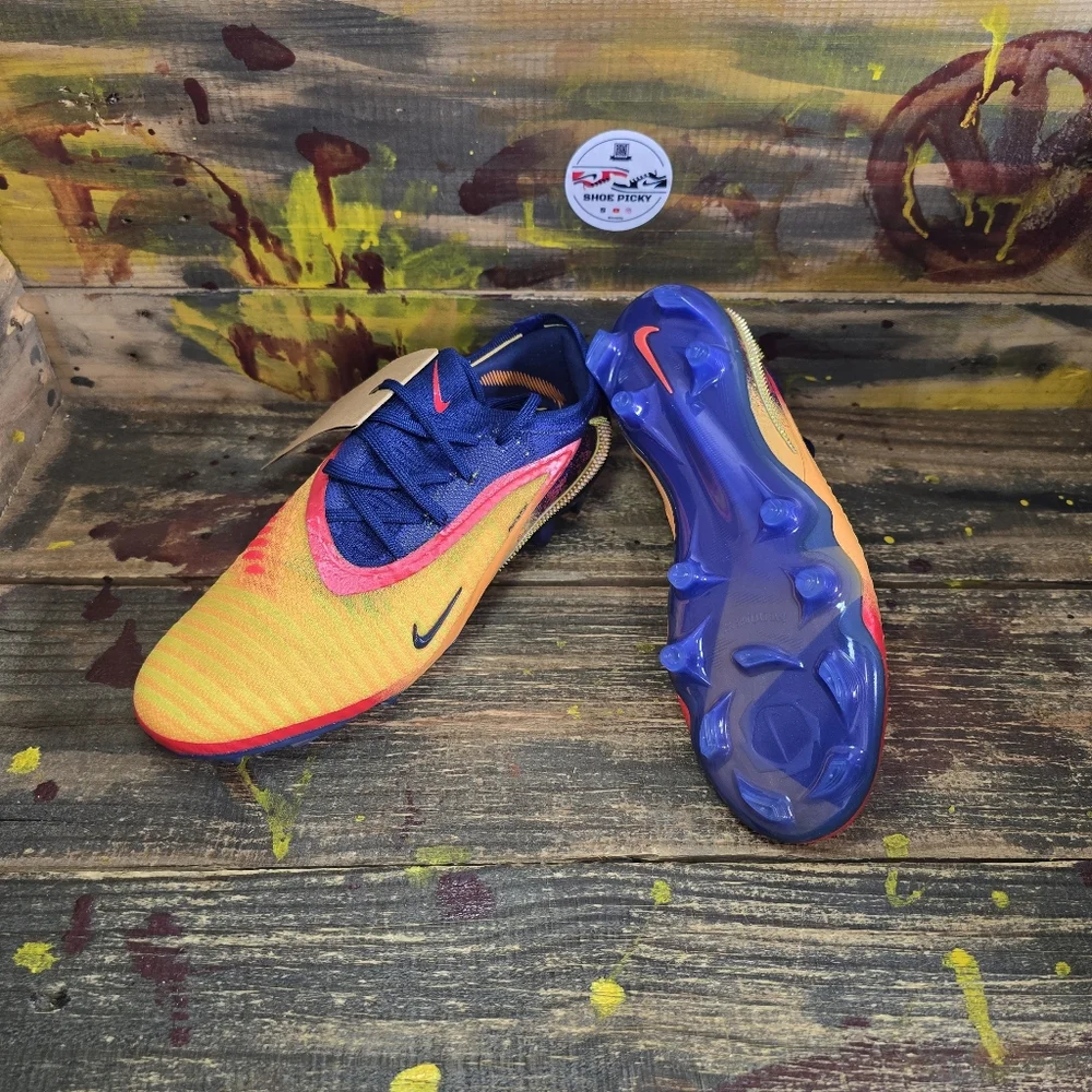 Nike phantom elite